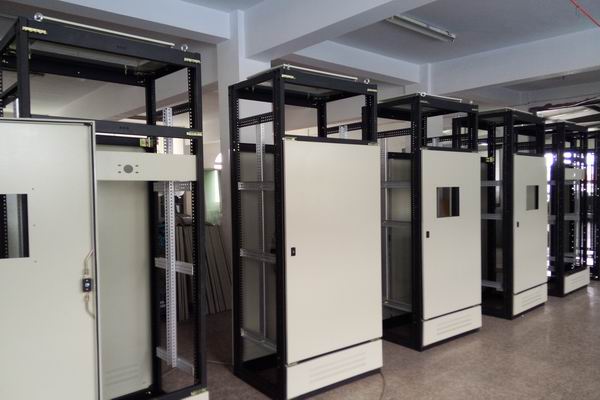 寻甸控制柜-3683厂家控制柜检修需要注意的